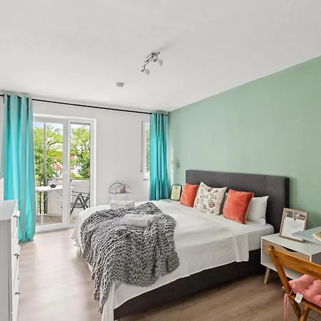 公寓 Sali Homes - Lm1 Cozy In With Ideal Access To A9 拜罗伊特