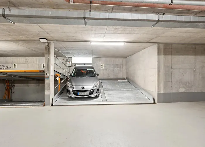 Sali Homes - Lm1 Cozy In With Ideal Access To A9 *