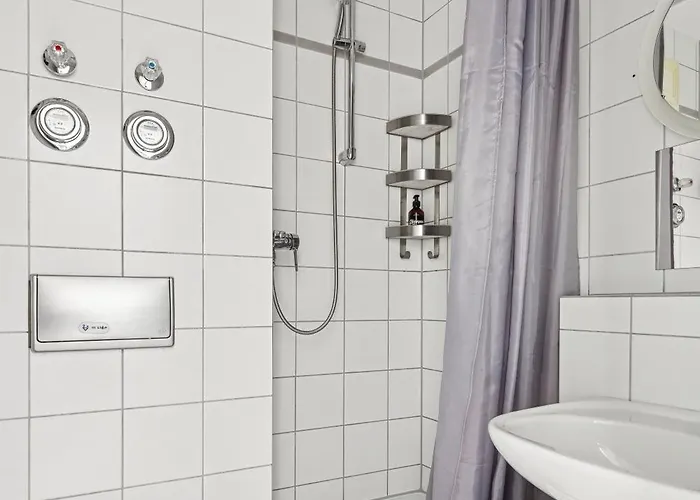 Sali Homes - Lm1 Cozy In With Ideal Access To A9 Appartamento