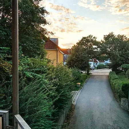 Sali Homes - Lm1 Cozy In With Ideal Access To A9 アパート